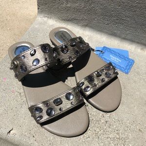 Simply Vera Sandals Small 5/6